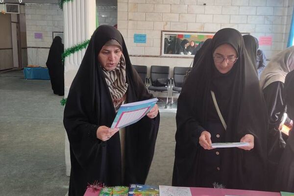 برگزاری نمایشگاه انجمن اسلامی در شهرستان سملقان