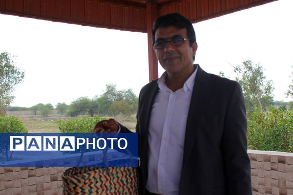 جشنواره غذا و صنایع دستی در اردوی تمشک دختران استان بوشهر