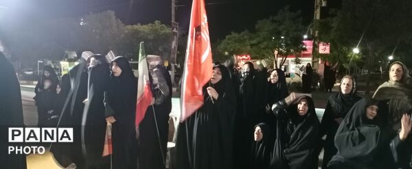 شب چهارم ماه محرم همزمان با اجتماعات شبانه مردم در مشهد