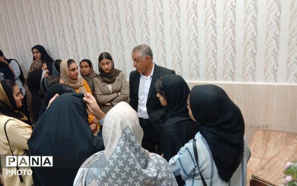همایش انتخاب رشته و هدایت تحصیلی در نیشابور