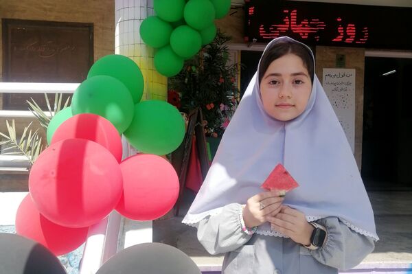 حمایت دانش‌آموزان دبستان کودک مسلمان شهرستان قرچک از کودکان مظلوم غزه