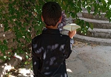 از موشک های کاغذی تا ادای احترام به شهید طهرانی مقدم