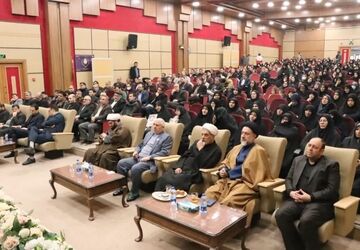 برگزاری همایش جهاد تبیین در اردوگاه استانی شهید محمد منتظری شهریار 