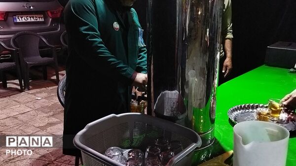 چایخانه فلکه ایران در هشتاد و پنجمین شب از اجتماعات مردمی نیشابور 