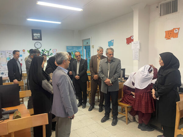 بازدید میدانی و گردهمایی راهبردی مسئولان آموزش و پرورش کاشان از مجتمع مدارس سما دانشگاه آزاد اسلامی