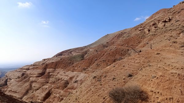 جاذبه گردشگری کوهنوردی تخت پلنگ روستای دربهشت 