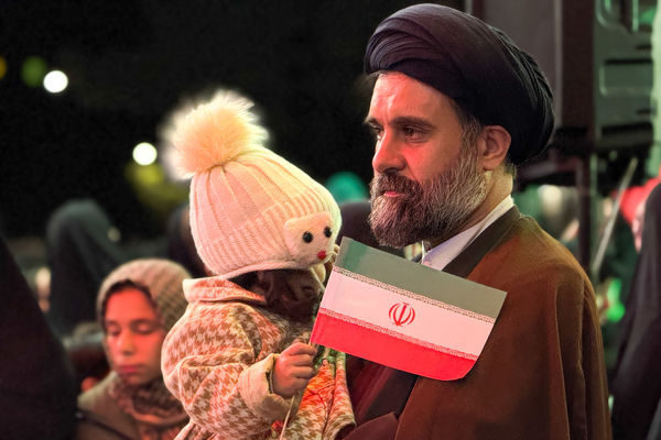 جشن پیروزی انقلاب در مشهد