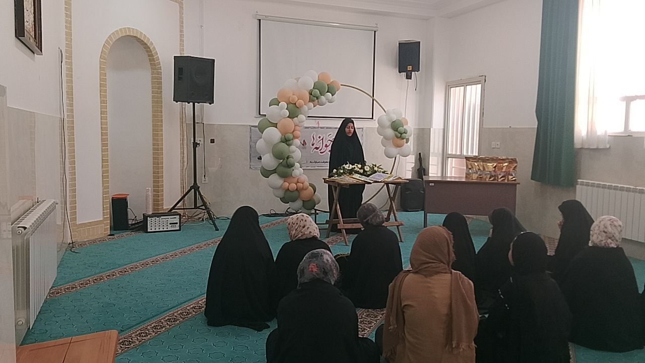 دورهمی دانش آموزان دبیرستان نرجس خاتون(س) روستای ورجان