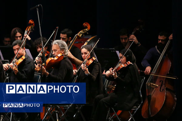 ارکستر سمفونیک «ایرانمرد» به یاد شهید حاج قاسم سلیمانی