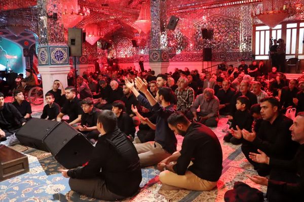 عزاداری ابا عبدالله الحسین (ع)  در امامزاده سید عباس در بجنورد 