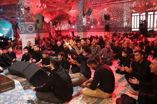 عزاداری ابا عبدالله الحسین (ع)  در امامزاده سید عباس در بجنورد 