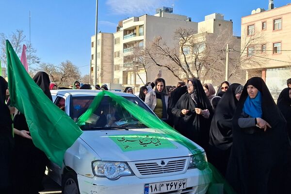 خوشحالی و شادی‌پیمایی در جشن تولد امام مهربان