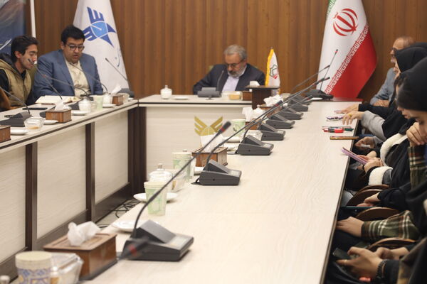  از تسخیر تا تبیین؛ بازخوانی پیام ۱۳ آبان در دانشگاه آزاد مشهد
