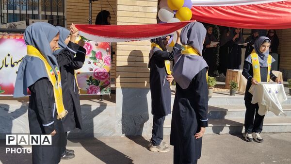  جشن جوانه ها در مدرسه فرشته شهرستان دلیجان