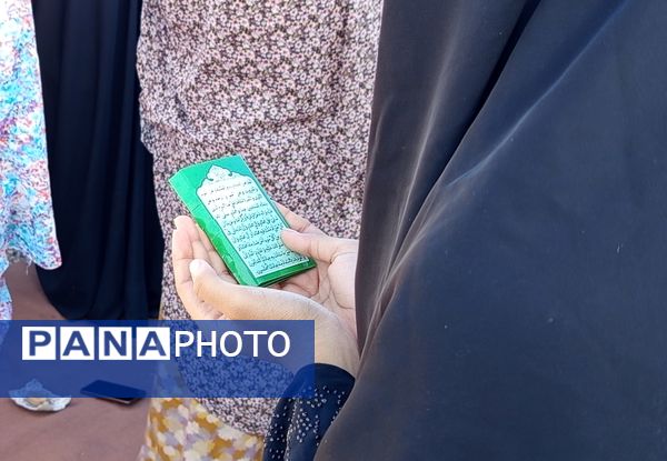 عید سعید فطر در جوار شهدای گمنام بخش احمدی 