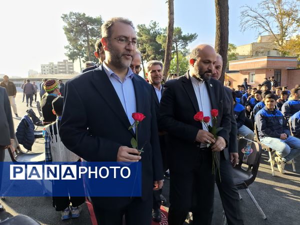 افتتاح هنرستان شهید یاریجانی با حضور یومیکو ایشیکاوا، نماینده سازمان ملل متحد