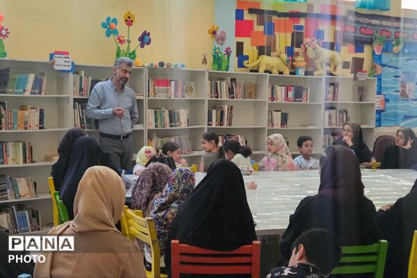 سمینار «والدین امروز، ابزارهای فردا» با محوریت نقش هوش مصنوعی در خانواده