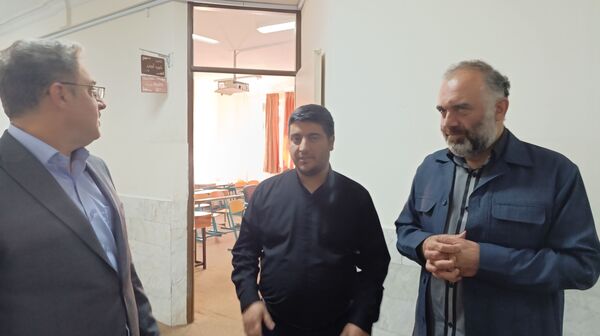 بازدید معاون پرورشی و فرهنگی آموزش و پرورش استان خراسان رضوی از مسابقات قرآن،عترت و نماز در مرحله انتخابی کشور