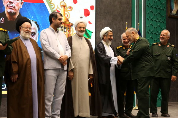 مراسم تکریم و معارفه فرمانده سپاه استان قم