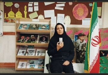 فضاسازی مهر و مقاومت در دبیرستان شهید رحیمی‌وند ناحیه ۴