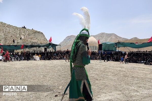 مراسم تعزیه خوانی امام حسین (ع) در روز عاشورای حسینی، شهر بار نیشابور