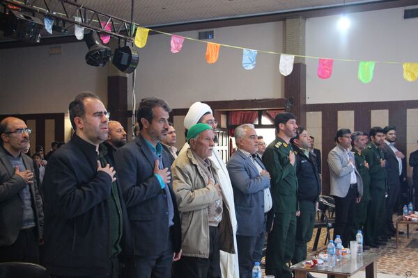 جشن بزرگ یاوران انقلاب در سروستان