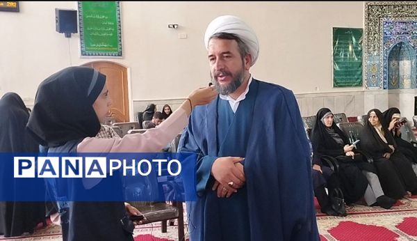 حضور پرشور مردم ولایت‌مدار فریمان پای صندوق‌های رأی 