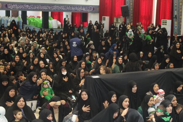 اجتماع بزرگ شیرخوارگان حسینی در حسینیه ثارالله یاسوج