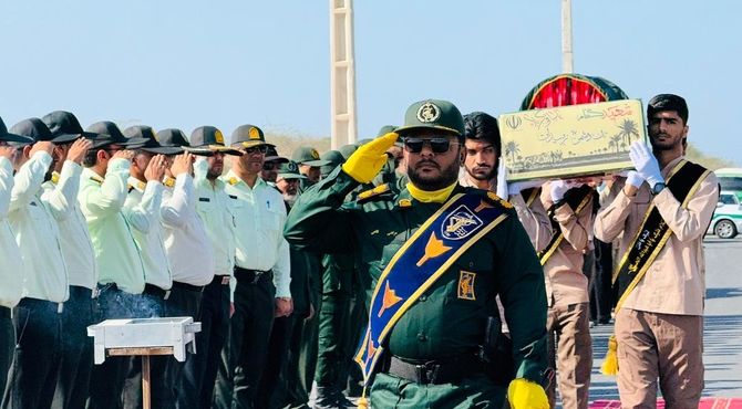 آیین باشکوه تشییع و استقبال از پیکر شهید گمنام در سیریک