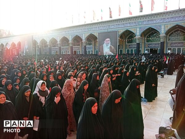 تشییع تاریخی پیکر رهبر شهید از جمکران تا حرم کریمه اهل بیت (س)