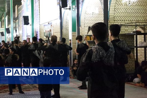مراسم عزاداری تاسوعا، به رسم آیین‌های ۴۰۰ ساله در خور و بیابانک 