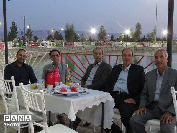 همایش «سپاس معلم» در خلیل‌آباد