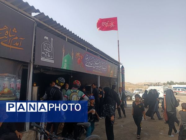 گذری بر فعالیت مجتمع فرهنگی امام  جواد(ع) در مسیر پیاده روی امام رضا (ع) 