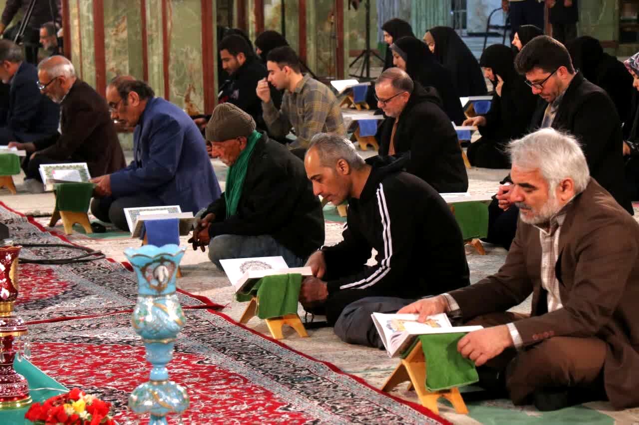 آیین ملی جزءخوانی قرآن کریم در آستان مقدس حضرت محمدهلال بن علی (ع)
