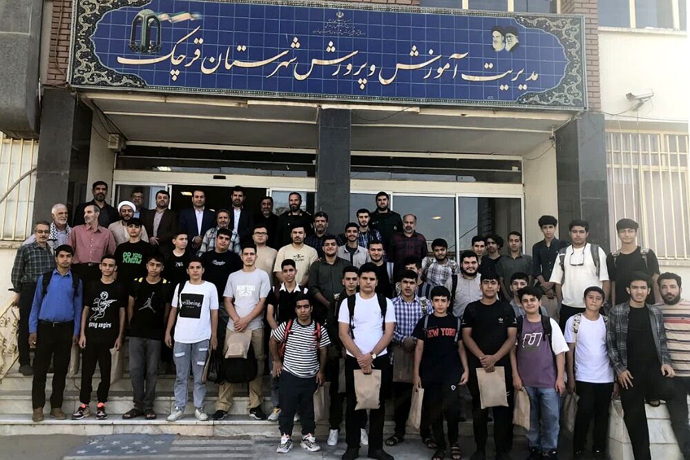 اعزام کاروان راهیان نور شمال غرب دانش‌آموزی و بسیجیان شهرستان قرچک