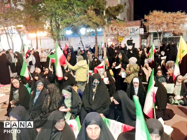 دل‌های عاشق در حسینیه فضل به انتظار موعود