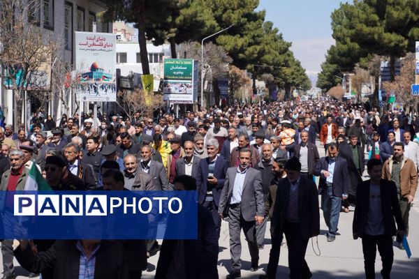 طنین فریاد قدس در خیابان‌های تربت حیدریه 