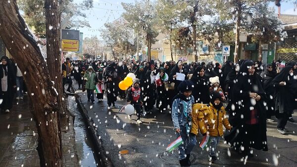 راهپیمایی یوم الله ۲۲ بهمن ماه در شهرستان خلیل‌آباد