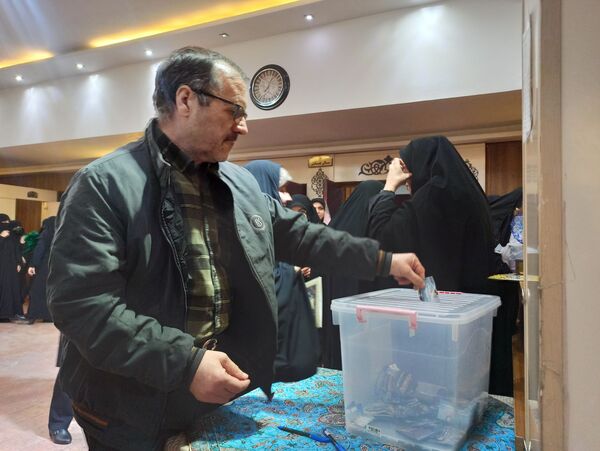 گردهمایی روسای انجمن اولیا و مربیان ناحیه ۲ 