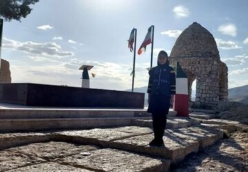 معلمانی که با نبودشان به ما درس می‌دهند