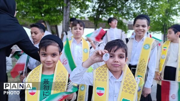 تجلیِ برنامه‌های پرورشی در میانهٔ شورِ پیشتازان