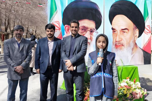راهپیمایی ۲۲ بهمن در چهل و ششمین سالگرد پیروزی شکوهمند انقلاب اسلامی در شهرستان آباده