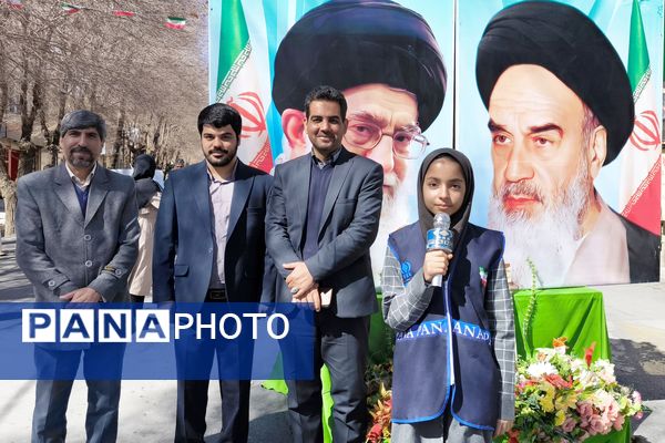 راهپیمایی ۲۲ بهمن در چهل و ششمین سالگرد پیروزی شکوهمند انقلاب اسلامی در شهرستان آباده