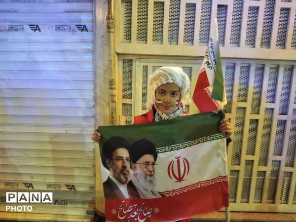 حضور پرشور کودکان و نوجوانان در قلب نیشابور 
