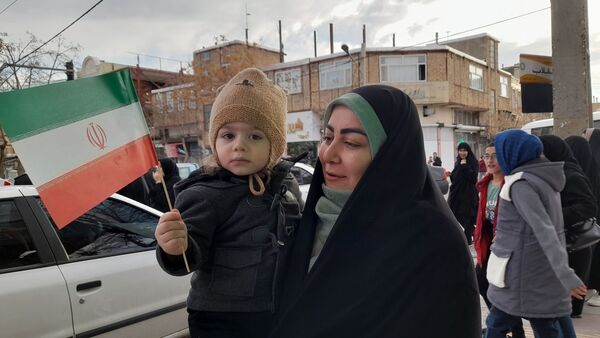 راهپیمایی مردم کمیجان درپی محکومیت اقدامات تروریستی در ایران
