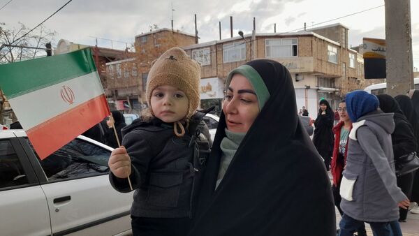 راهپیمایی مردم کمیجان درپی محکومیت اقدامات تروریستی در ایران