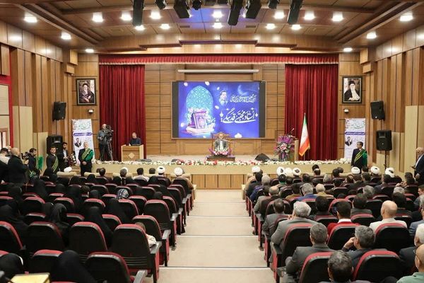 آئین تجلیل از استاد مجتبی قدبیگی قاری بین المللی برگزار گردید