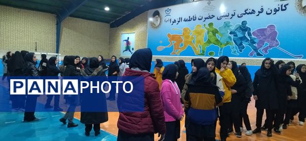 برگزاری سومین روز از مرحله چهارم اردوی «تمشک» در کانون فاطمه الزهرا ناحیه ۳کرج