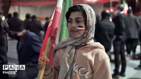امضای پیمان جاودان دهه نودی‌ها با رهبر انقلاب و تداوم راه شهیدان