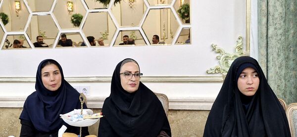 آیین تجلیل از خبرنگاران و اصحاب رسانه در محمودآباد